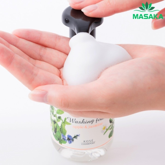 SỮA RỬA MẶT TẠO BỌT SOFTYMO KOSÉ NATU SAVON HƯƠNG HOA NHÀI VÀ TÁO (CHAI 180 ML)