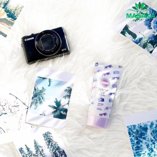 TINH CHẤT CHỐNG NẮNG NÂNG TONE TRONG SUỐT SUNCUT