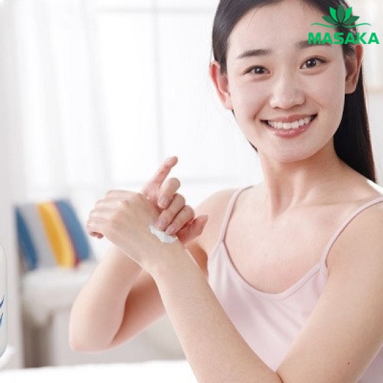 SỮA DƯỠNG THỂ CHỐNG NẮNG, DƯỠNG ẨM VÀ LÀM SÁNG DA HATOMUGI NHẬT BẢN SPF50 PA+++ (CHAI 250ML)